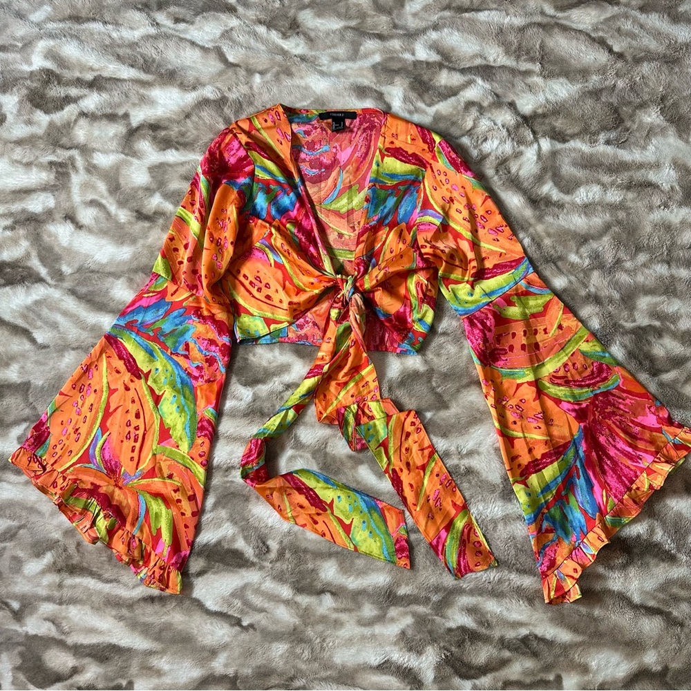 (SOLD) Tropical Floral Print Long Sleeve Satin Tie Crop Top Ruffles Bolero